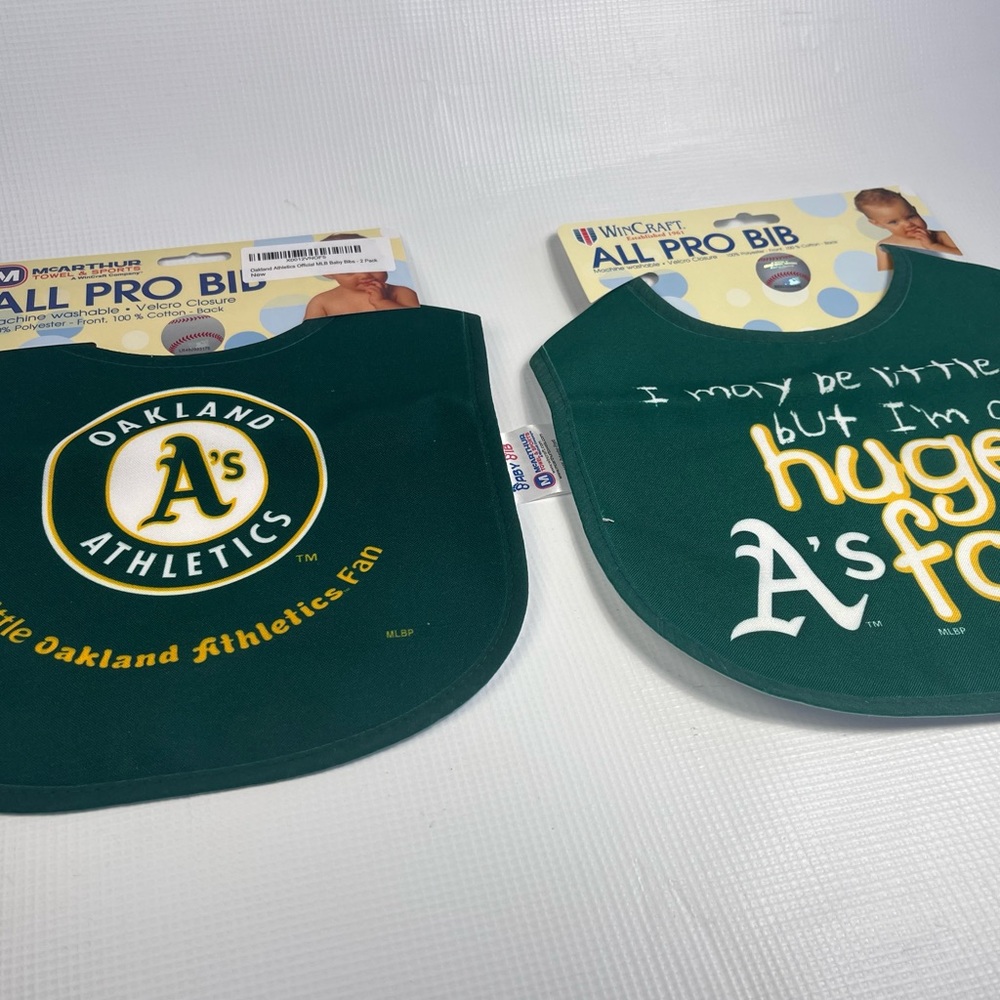 Infant Oakland Athletics WinCraft Lil Fan All Pro Baby Bib/ Huge fan 2 - pack